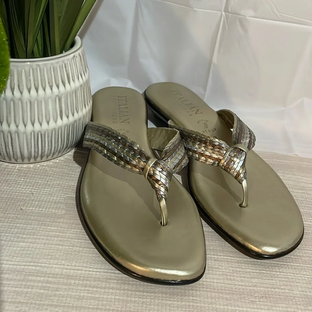 Women’s Gold Sandals ~ Made in Italy - Picture 4 of 6